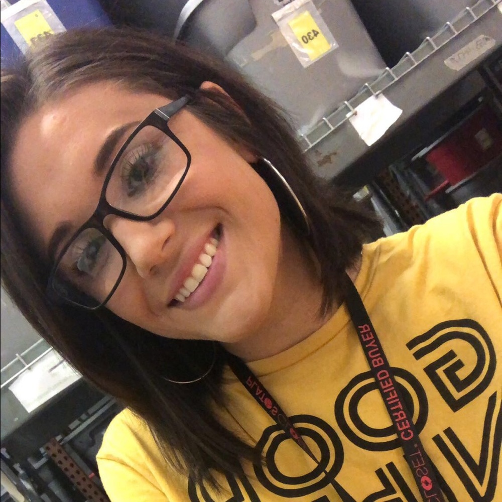 Meet your Posher, Megn